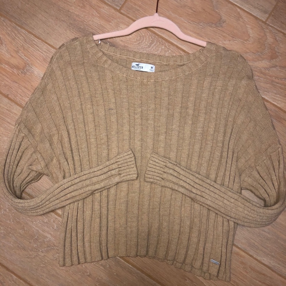 Cropped Hollister Sweater